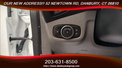 2022 Ford Transit Connect XLT - Photo 16 - Danbury, CT 06810
