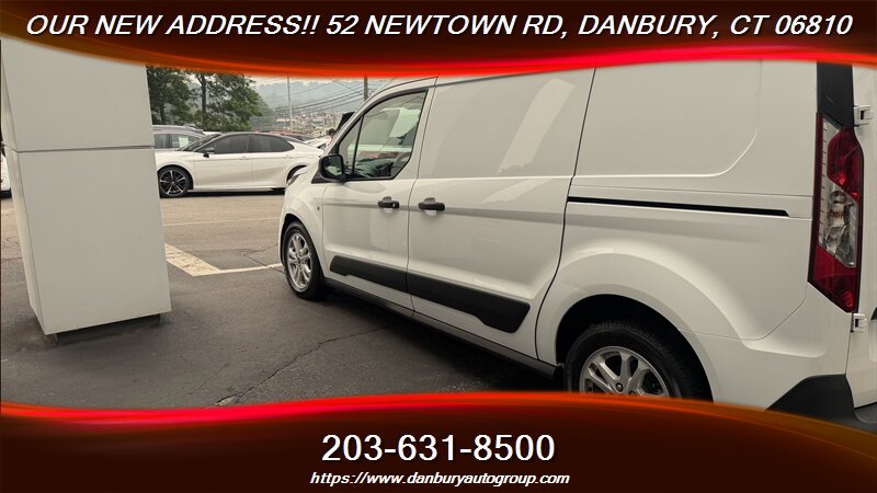 2022 Ford Transit Connect XLT - Photo 3 - Danbury, CT 06810