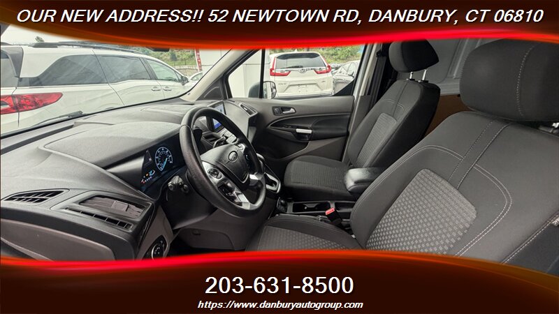 2022 Ford Transit Connect XLT - Photo 10 - Danbury, CT 06810