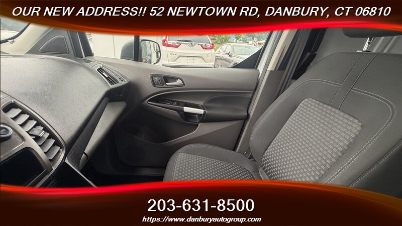 2022 Ford Transit Connect XLT - Photo 11 - Danbury, CT 06810