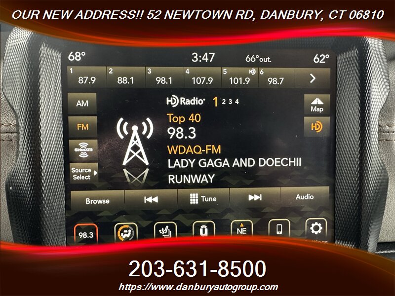2023 Jeep Wrangler Sahara 4xe - Photo 9 - Danbury, CT 06810