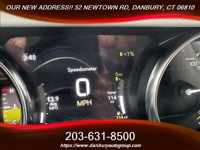 2023 Jeep Wrangler Sahara 4xe - Photo 13 - Danbury, CT 06810
