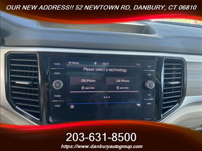 2021 Volkswagen Atlas V6 SEL 4Motion - Photo 16 - Danbury, CT 06810