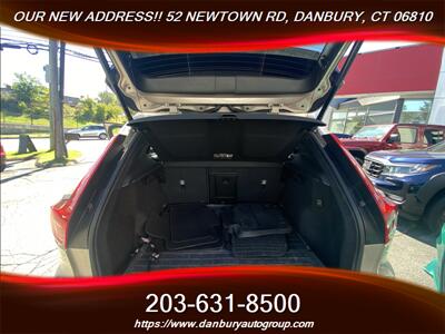 2024 Volvo XC40 B5 Plus Bright Theme - Photo 24 - Danbury, CT 06810
