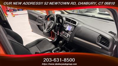 2018 Honda Fit LX   - Photo 14 - Danbury, CT 06810