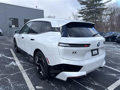 2023 BMW iX M60   - Photo 4 - Danbury, CT 06810