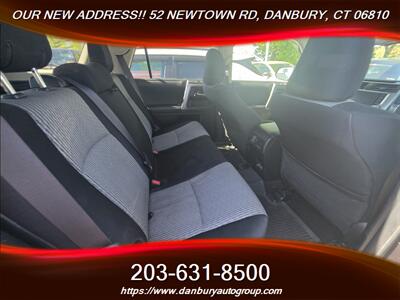2020 Toyota 4Runner SR5   - Photo 6 - Danbury, CT 06810