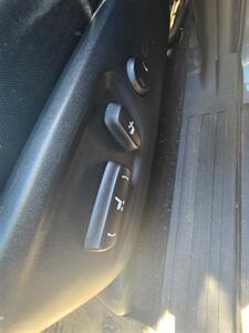 2020 Toyota 4Runner SR5   - Photo 9 - Danbury, CT 06810