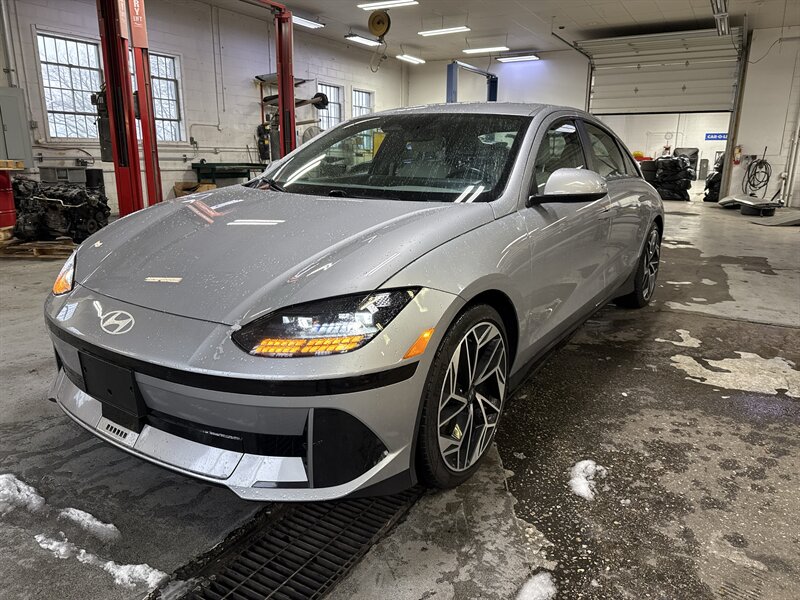 2023 Hyundai IONIQ 6 SEL  