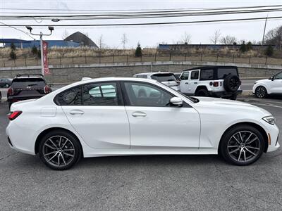 2022 BMW 330i xDrive - Photo 7 - Danbury, CT 06810