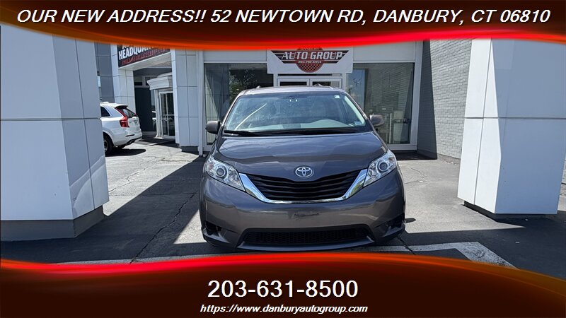 2013 Toyota Sienna LE 8-Passenger - Photo 8 - Danbury, CT 06810