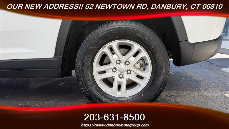 2022 Jeep Grand Cherokee Laredo - Photo 10 - Danbury, CT 06810