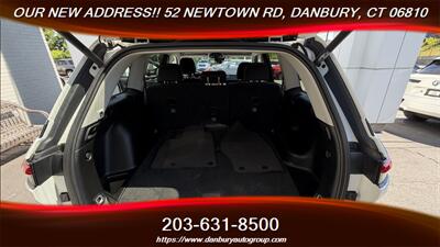 2022 Jeep Grand Cherokee Laredo - Photo 23 - Danbury, CT 06810