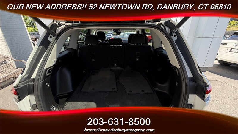 2022 Jeep Grand Cherokee Laredo - Photo 24 - Danbury, CT 06810