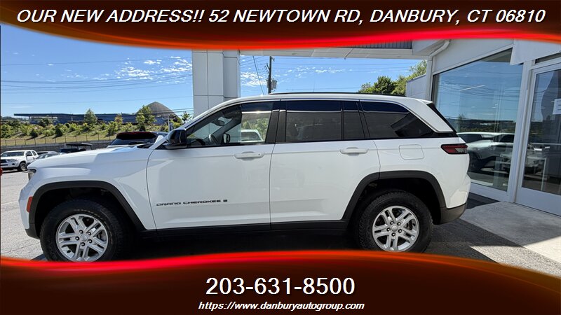 2022 Jeep Grand Cherokee Laredo - Photo 2 - Danbury, CT 06810