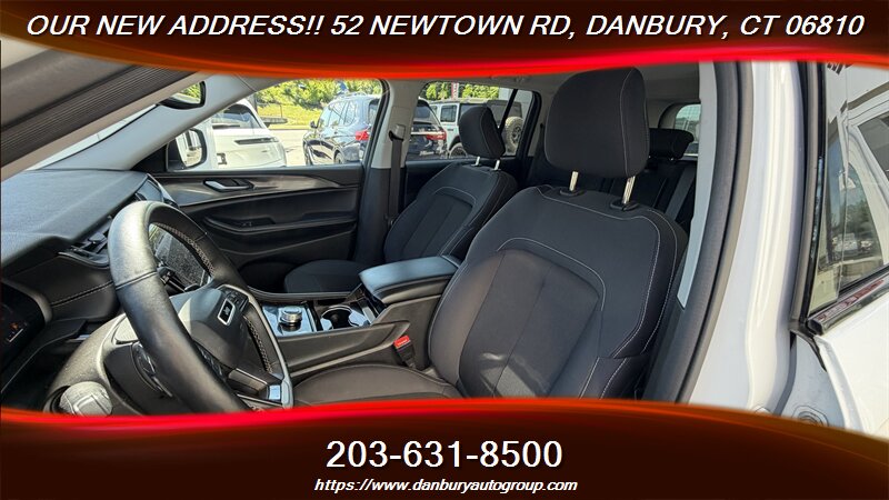 2022 Jeep Grand Cherokee Laredo - Photo 20 - Danbury, CT 06810