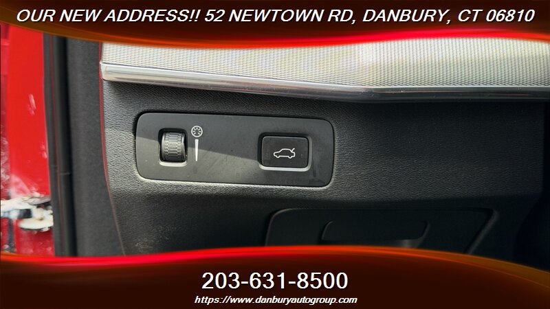 2016 Volvo XC90 T6 R-Design - Photo 16 - Danbury, CT 06810