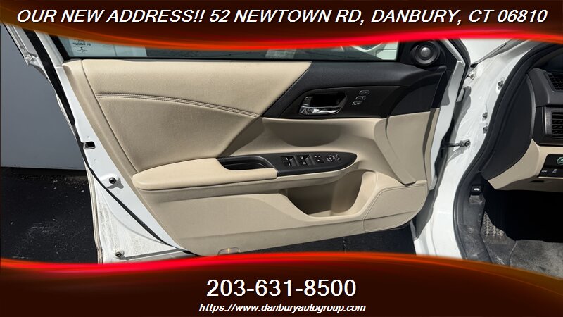 2014 Honda Accord Hybrid Touring - Photo 11 - Danbury, CT 06810