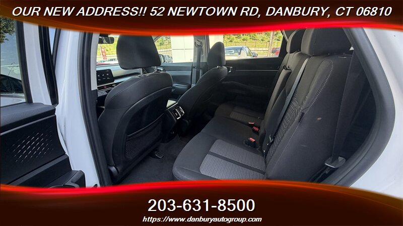 2025 Kia Sorento LX - Photo 14 - Danbury, CT 06810