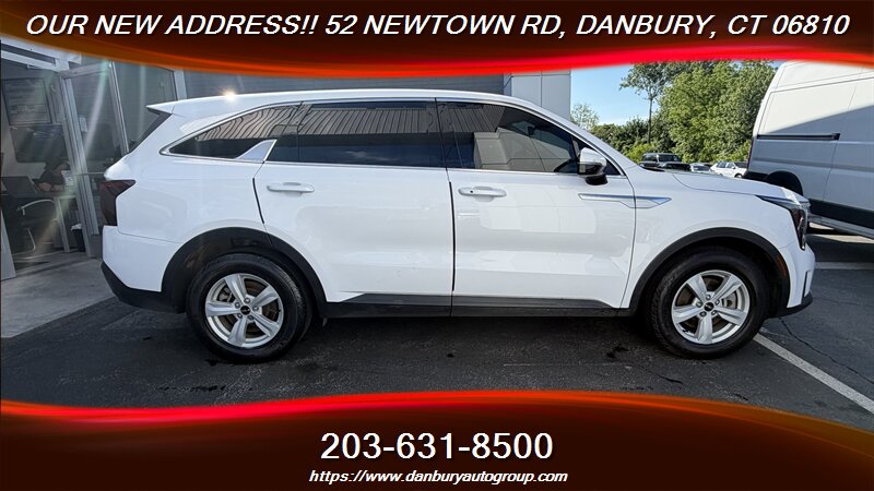 2025 Kia Sorento LX - Photo 6 - Danbury, CT 06810