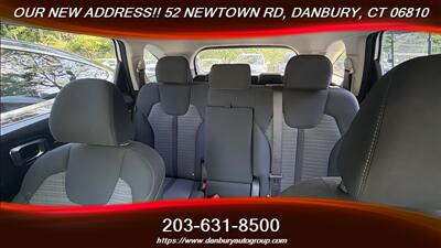 2025 Kia Sorento LX - Photo 12 - Danbury, CT 06810