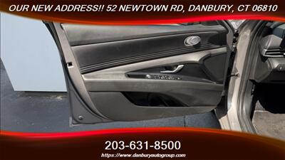 2024 Hyundai ELANTRA SEL   - Photo 11 - Danbury, CT 06810