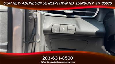 2024 Hyundai ELANTRA SEL   - Photo 18 - Danbury, CT 06810