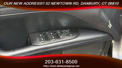2017 Lincoln MKZ/Zephyr Select   - Photo 13 - Danbury, CT 06810