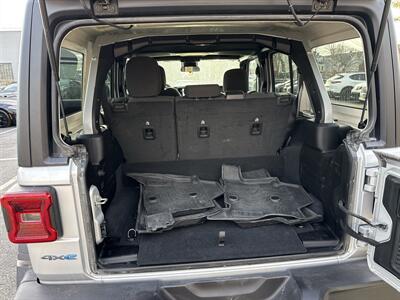 2024 Jeep Wrangler Rubicon 4xe - Photo 14 - Danbury, CT 06810