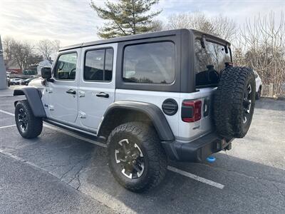 2024 Jeep Wrangler Rubicon 4xe - Photo 4 - Danbury, CT 06810