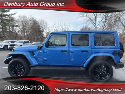 2023 Jeep Wrangler Sahara 4xe - Photo 3 - Danbury, CT 06810