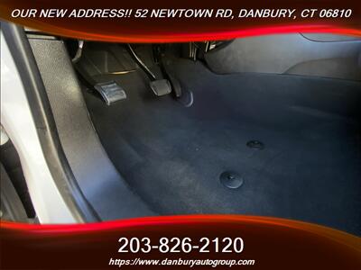 2022 Chevrolet Colorado LT - Photo 7 - Danbury, CT 06810