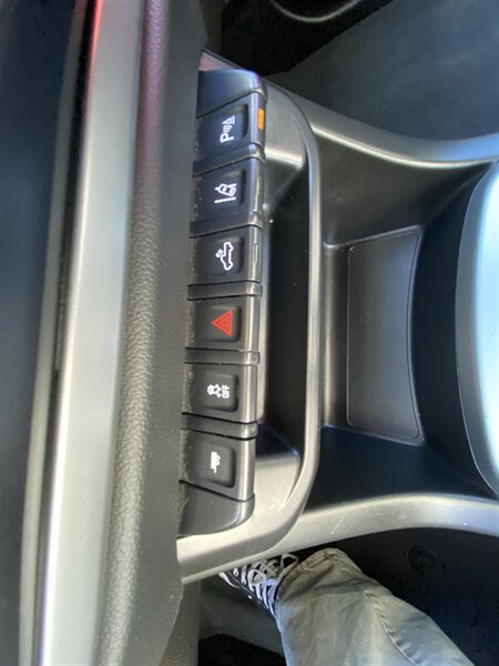 2022 Chevrolet Colorado LT - Photo 28 - Danbury, CT 06810