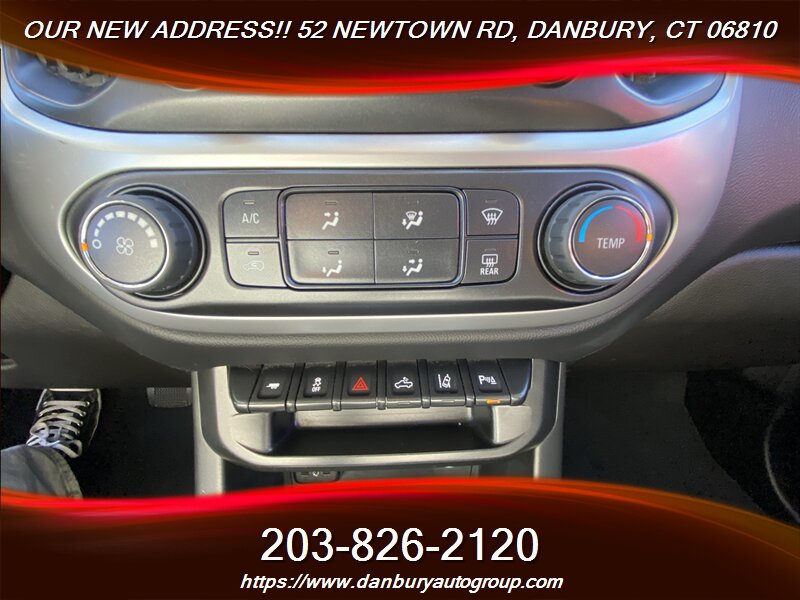 2022 Chevrolet Colorado LT - Photo 15 - Danbury, CT 06810