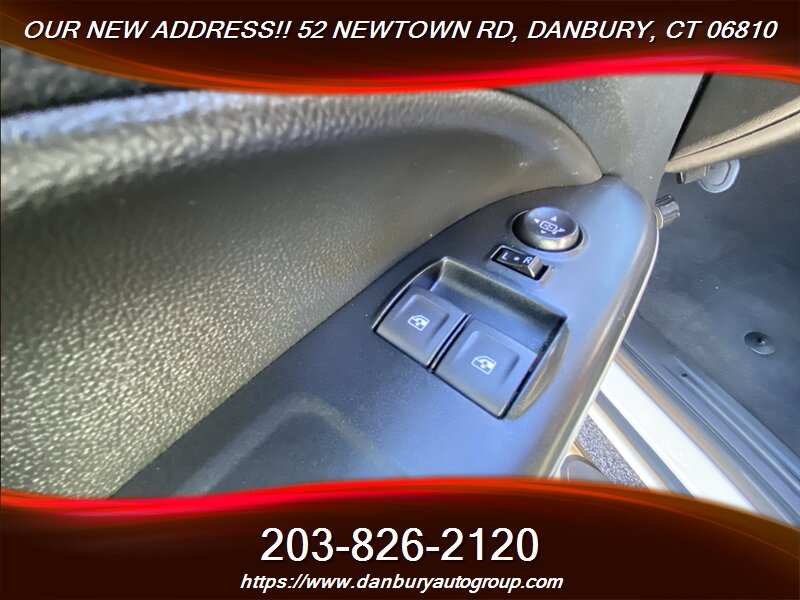 2022 Chevrolet Colorado LT - Photo 9 - Danbury, CT 06810