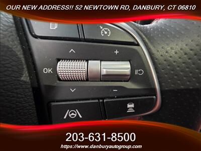 2023 Genesis G70 2.0T  AWD - Photo 12 - Danbury, CT 06810