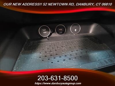 2023 Genesis G70 2.0T  AWD - Photo 17 - Danbury, CT 06810