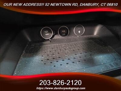 2023 Genesis G70 2.0T  AWD - Photo 17 - Danbury, CT 06810