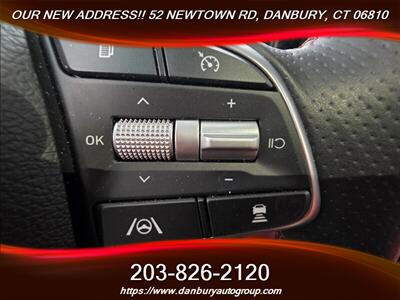 2023 Genesis G70 2.0T  AWD - Photo 12 - Danbury, CT 06810
