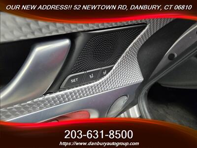 2023 Genesis G70 2.0T  AWD - Photo 9 - Danbury, CT 06810