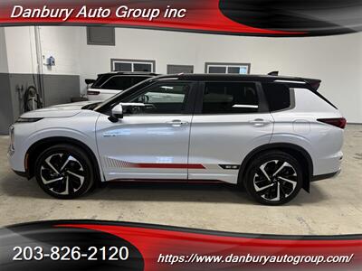 2024 Mitsubishi Outlander PHEV SE   - Photo 3 - Danbury, CT 06810