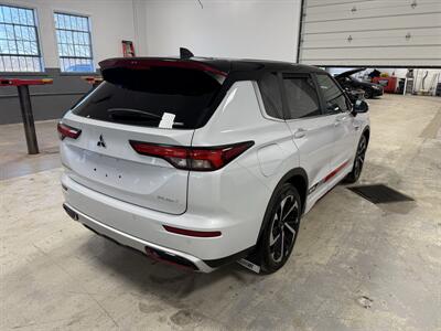 2024 Mitsubishi Outlander PHEV SE - Photo 6 - Danbury, CT 06810