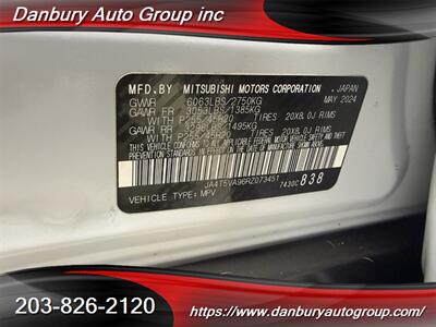 2024 Mitsubishi Outlander PHEV SE   - Photo 11 - Danbury, CT 06810