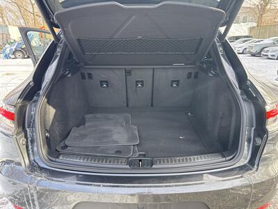 2019 Porsche Macan S - Photo 12 - Danbury, CT 06810