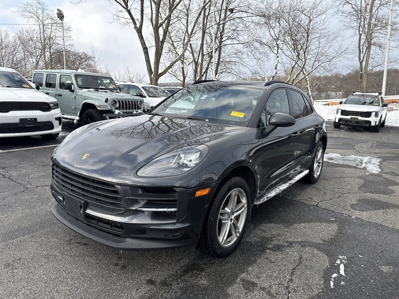 2019 Porsche Macan S   - Photo 1 - Danbury, CT 06810