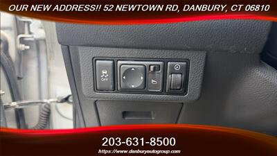 2012 Nissan Versa 1.8 S   - Photo 18 - Danbury, CT 06810