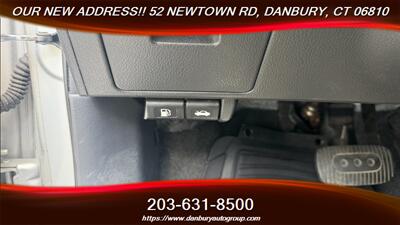 2012 Nissan Versa 1.8 S   - Photo 19 - Danbury, CT 06810