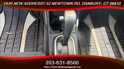 2012 Nissan Versa 1.8 S   - Photo 15 - Danbury, CT 06810
