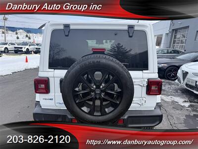 2024 Jeep Wrangler Sahara 4xe   - Photo 5 - Danbury, CT 06810