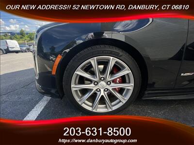 2021 Cadillac CT4-V - Photo 4 - Danbury, CT 06810
